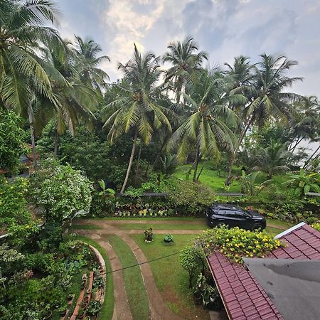 Maleyam Homestay Riverside Calecute Exterior foto