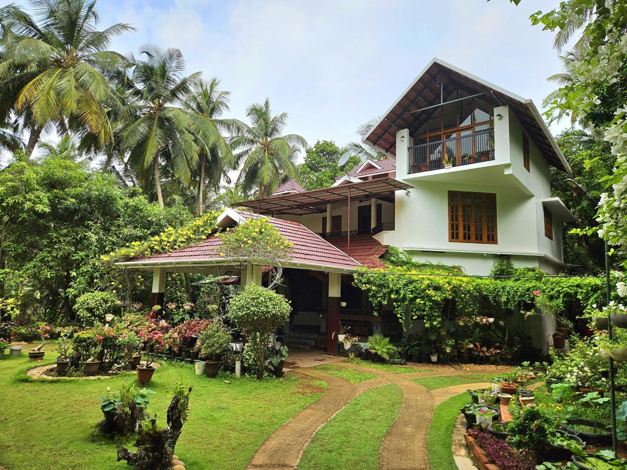 Maleyam Homestay Riverside Calecute Exterior foto