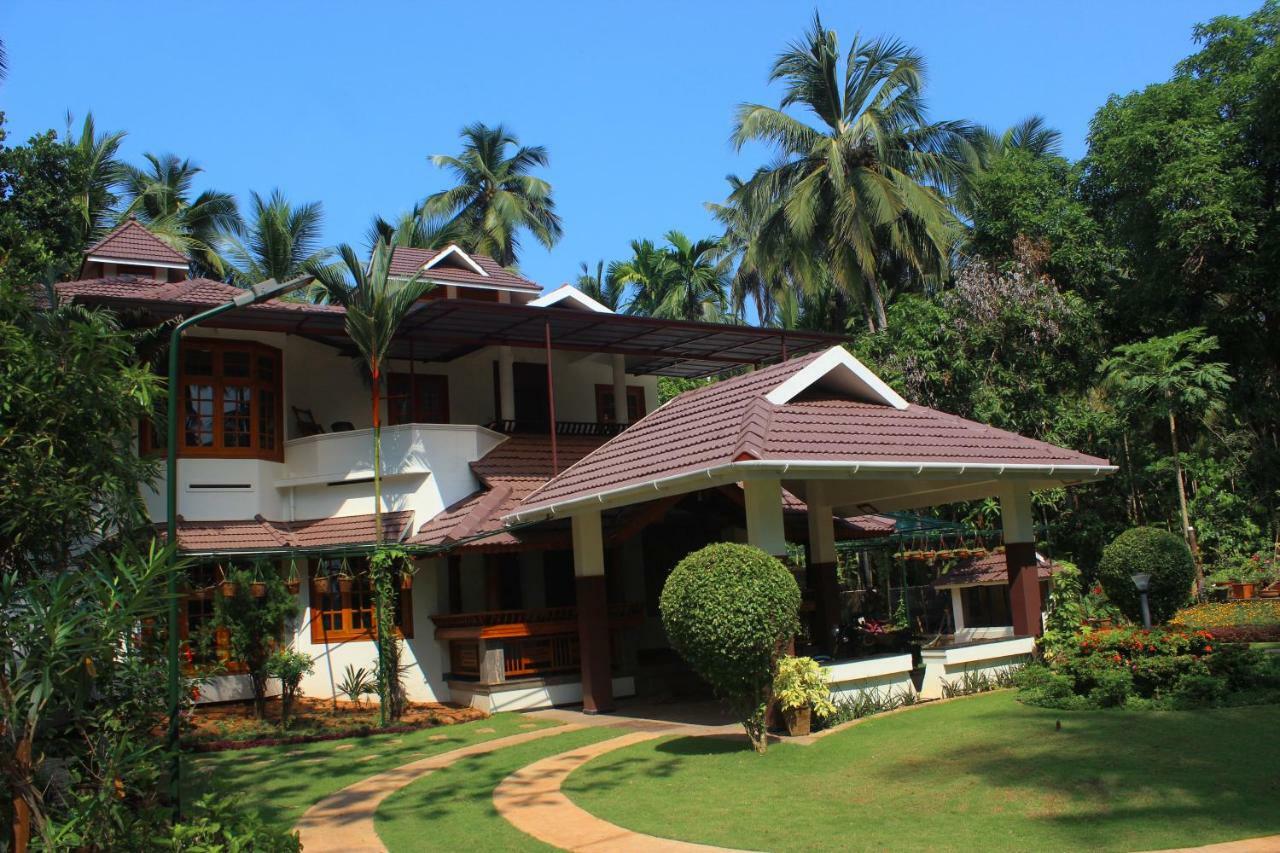 Maleyam Homestay Riverside Calecute Exterior foto